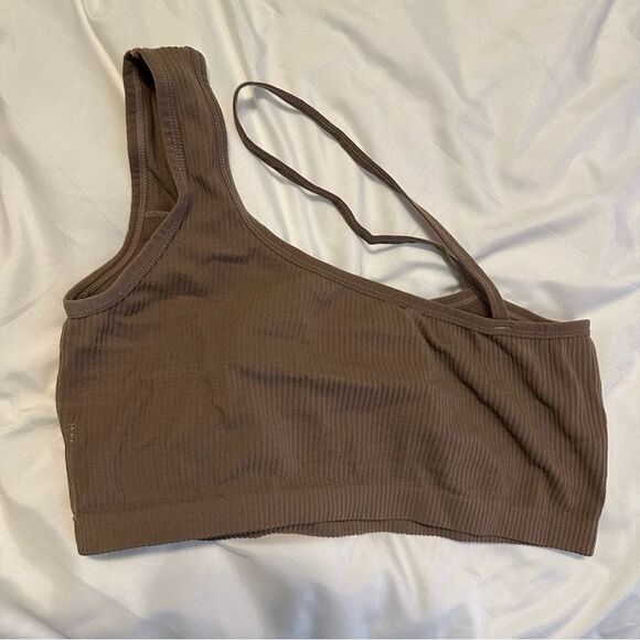 Amazon brown/tan one shoulder strappy sports bra - Picture 2 of 3